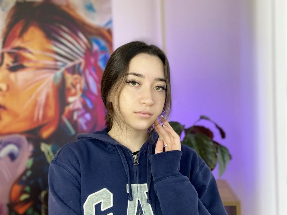 MariaBarrett's Offline Chat Room