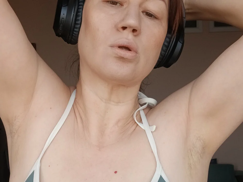 PrivateVelvetXX cam model