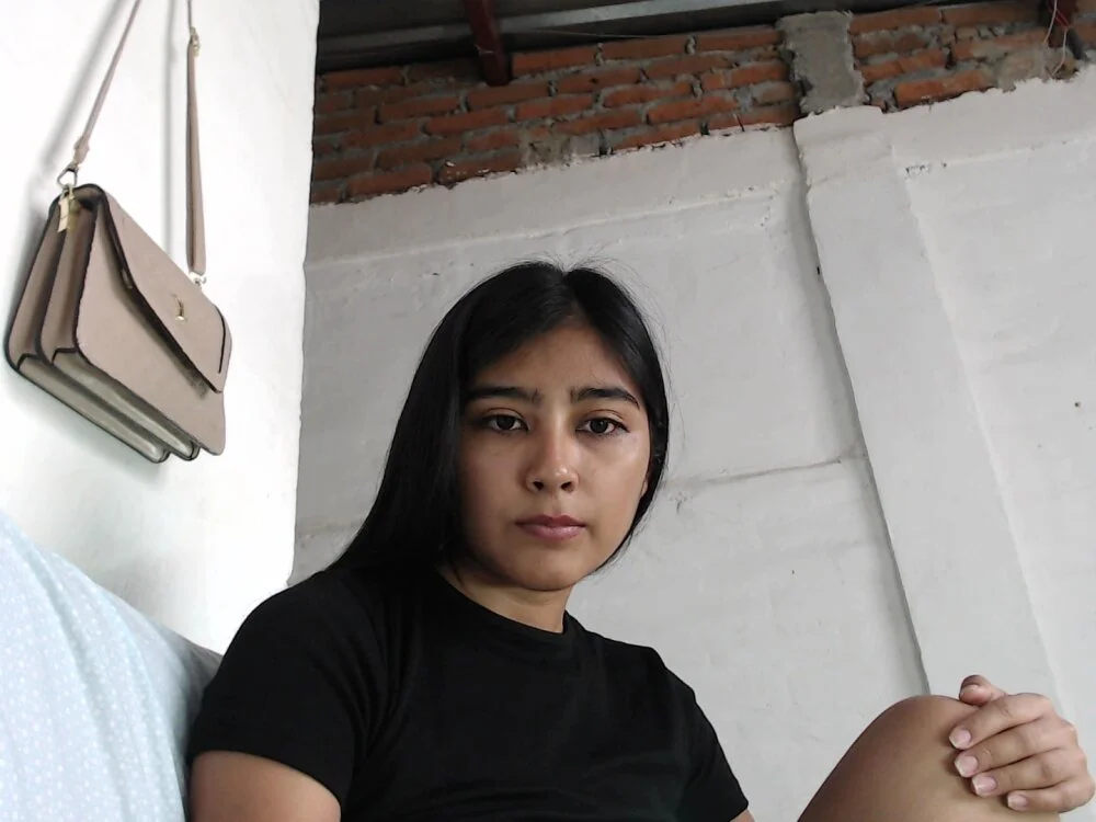 sweetgirl_kat's Offline XXX Chat