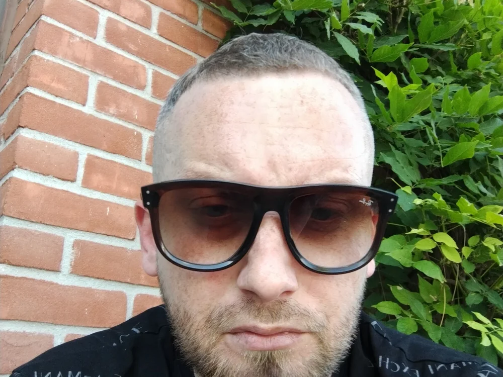 BlondAlpha Offline XXX-chat