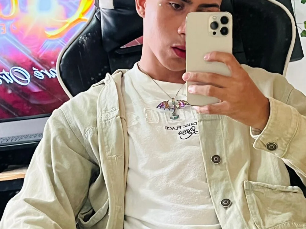 AlanNaughty: офлайн-секс-чат