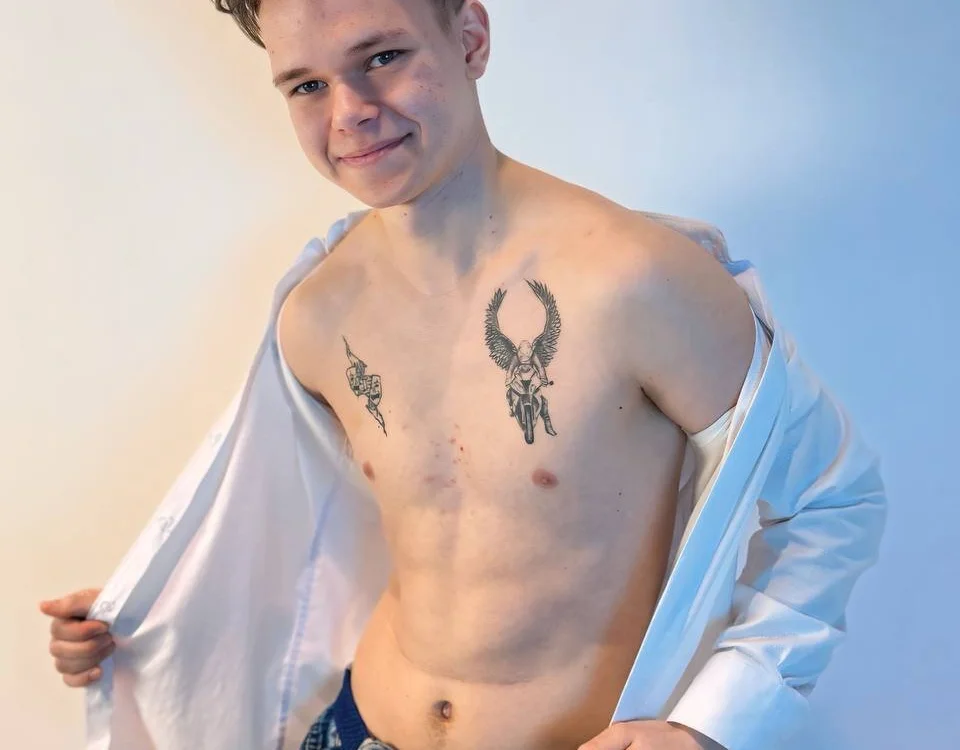 flexableboy's Offline Chat Room