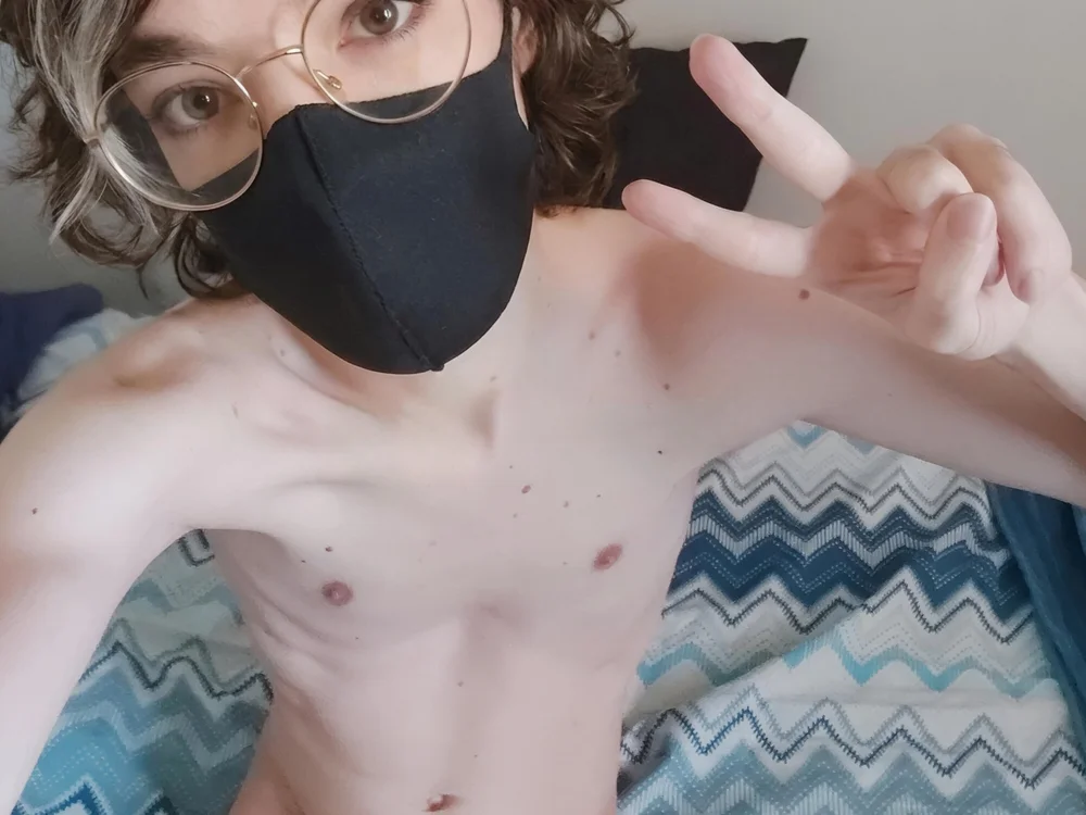 SonicBoy_Geek's Offline XXX Chat