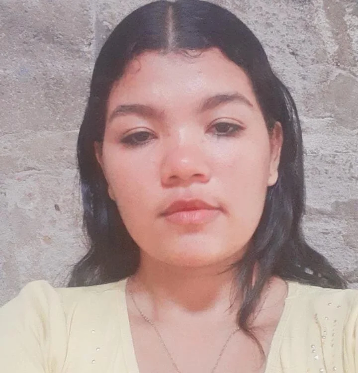 Heidy_Colins Chat XXX offline