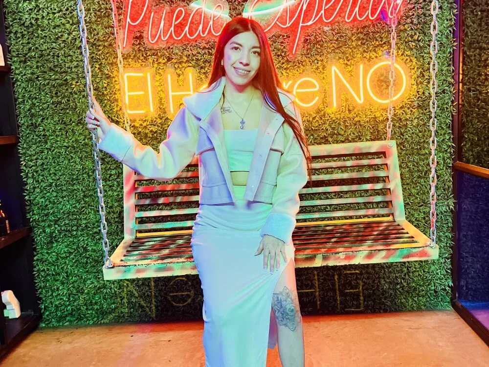 AlejaRosuie offline XXX-chatje