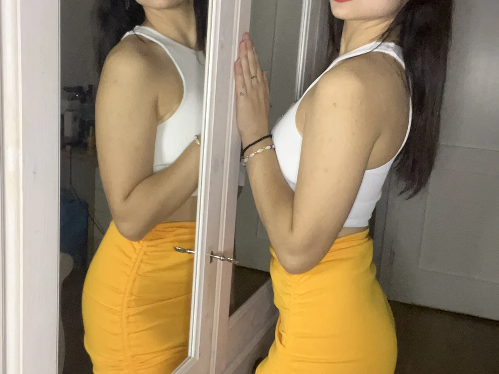 2Bussybee3's Offline XXX Chat