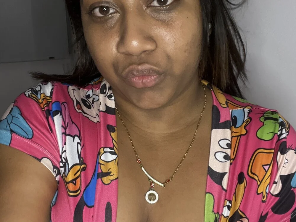 Chatroom XXX hors ligne de CandySexy3