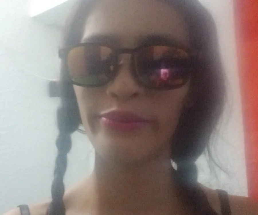 Hanha00's Offline XXX Chat