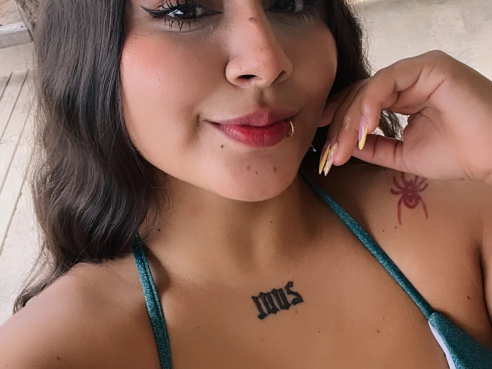 sophia_vivass: офлайн-секс-чат