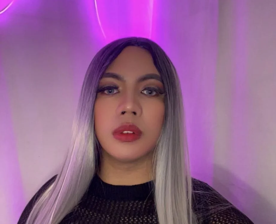 GoddessOfHuge_COCK's Offline XXX Chat