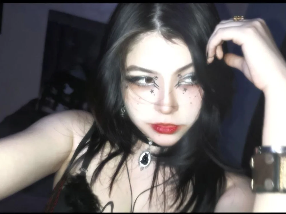 Ginebra_Sensual Chat XXX Ngoại tuyến