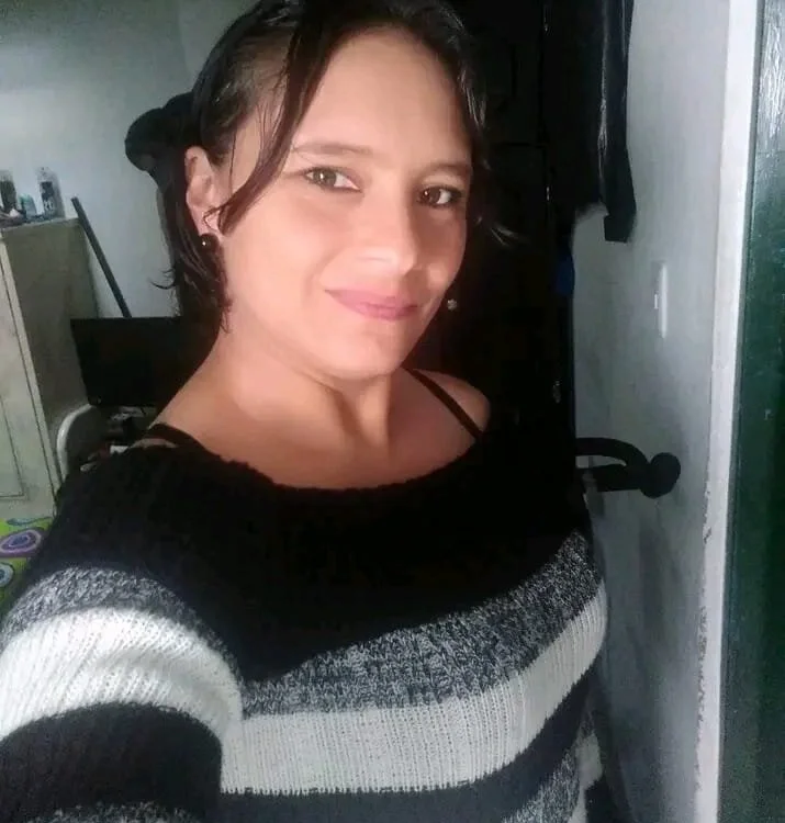 Lulu_6 offline chatrum