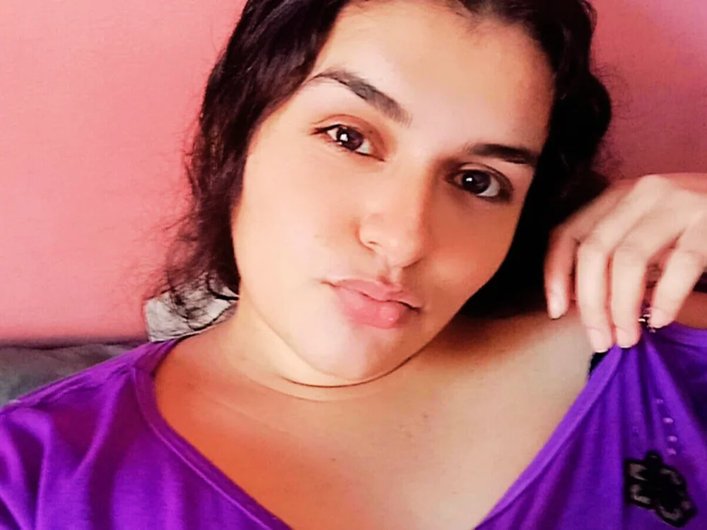 laura_vp1 offline chatrum