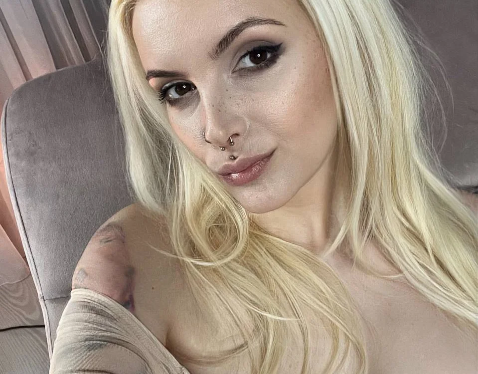 AndiaHart Chat XXX offline