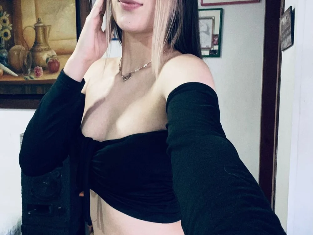 Valentina__r's Offline XXX Chat