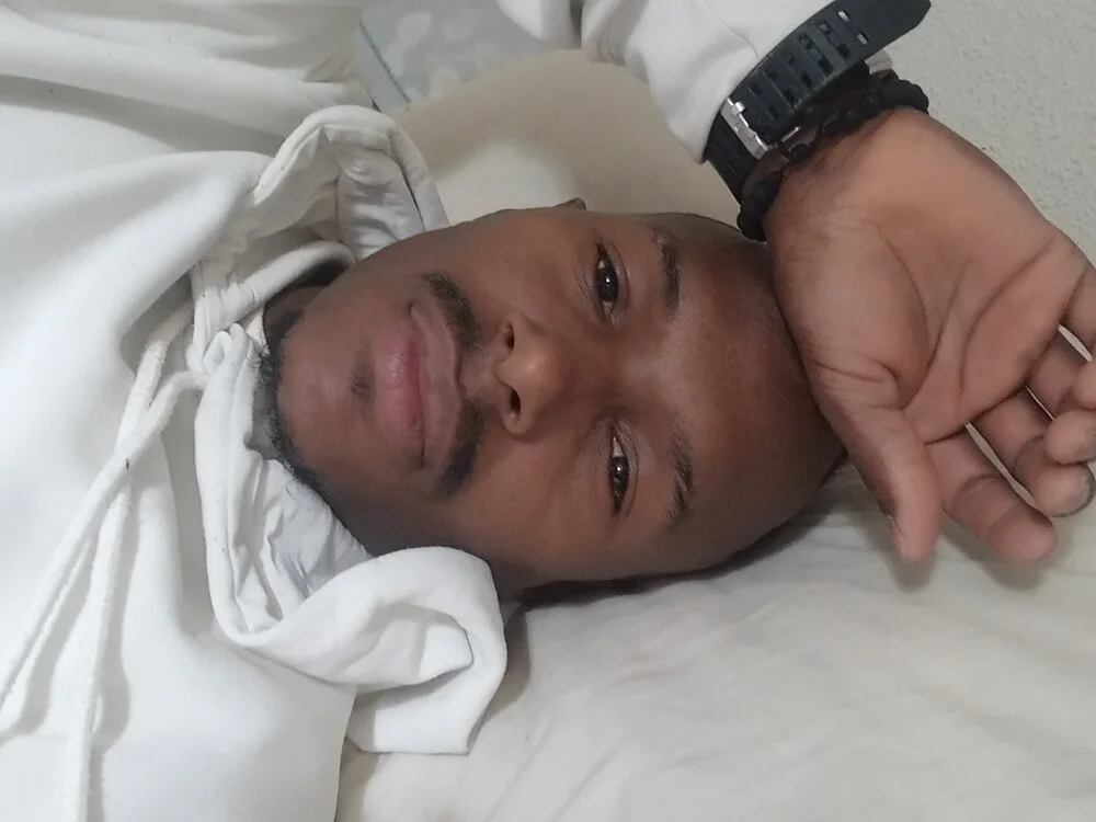 Edustd12's Offline XXX Chat