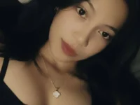 LovieFriedt's Live XXX Chat