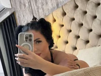 BellaaNoir's webcam live show