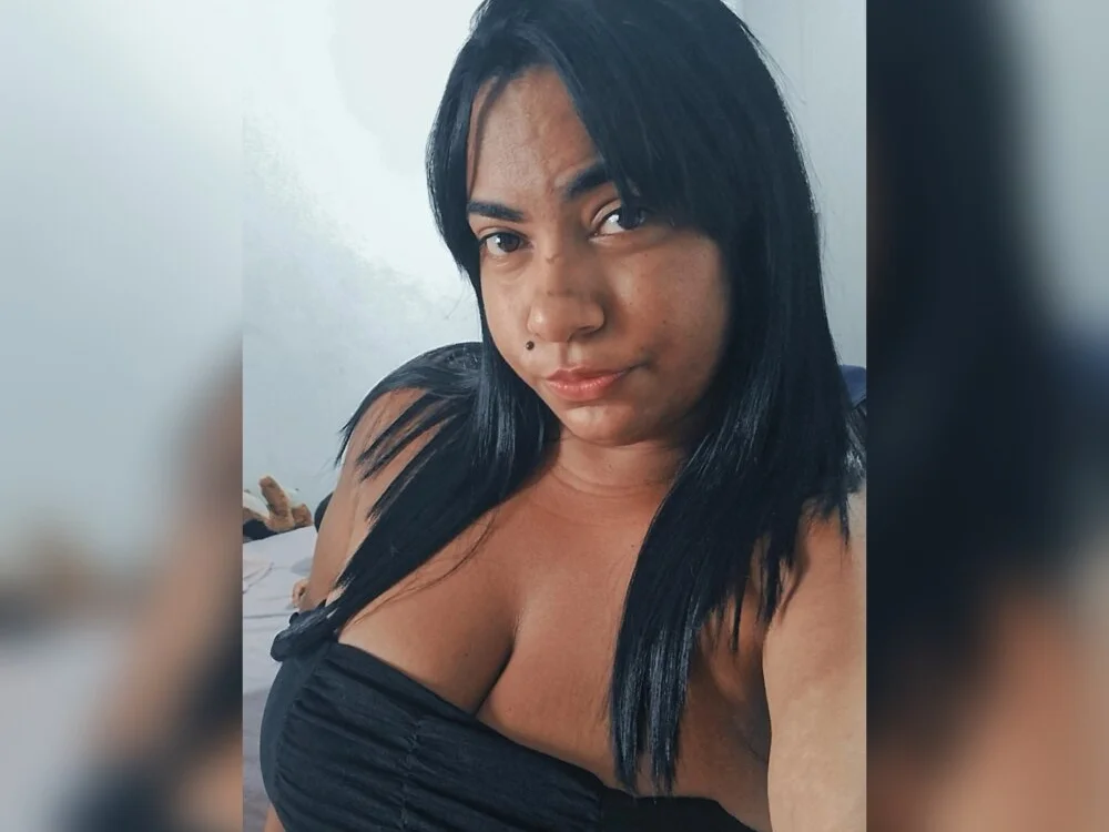 gatinhaaaa Offline XXX-Chat