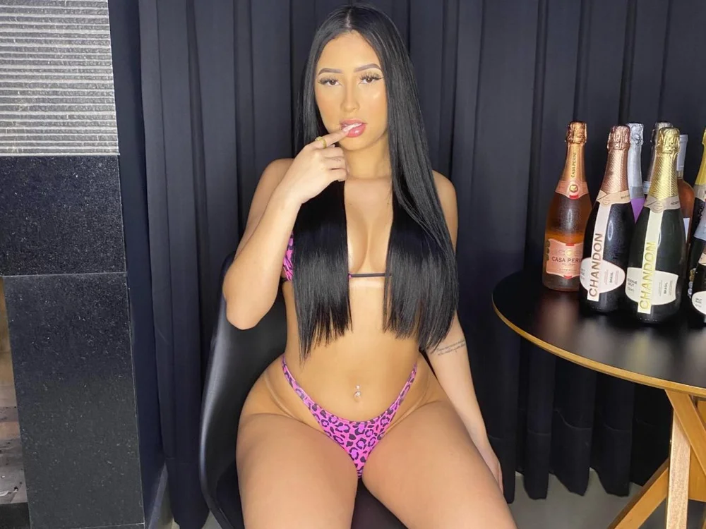 Dudinhaaabrxx's most recent online preview