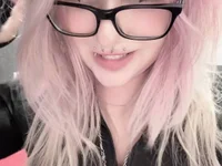YechkaFlissa's webcam live show