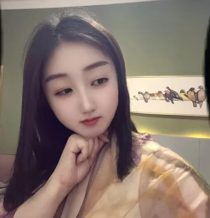 zq385718492 Chat XXX offline