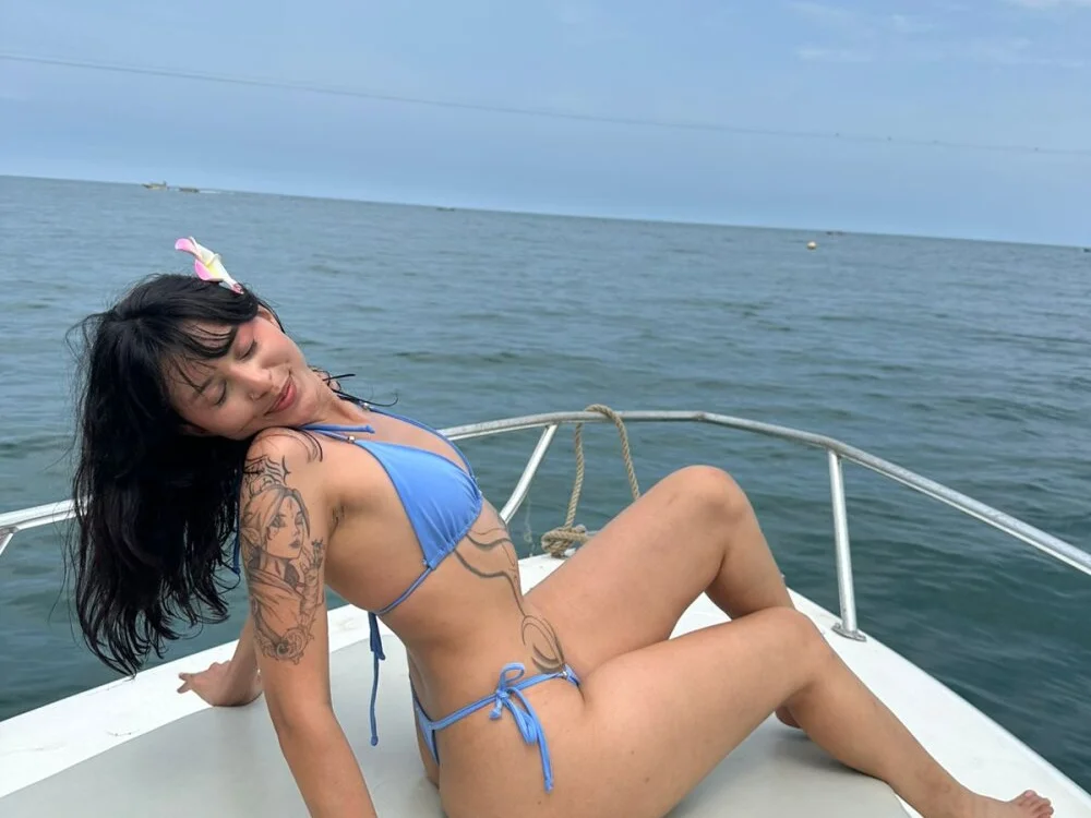 Tamara_Aluna_ 离线XXX聊天