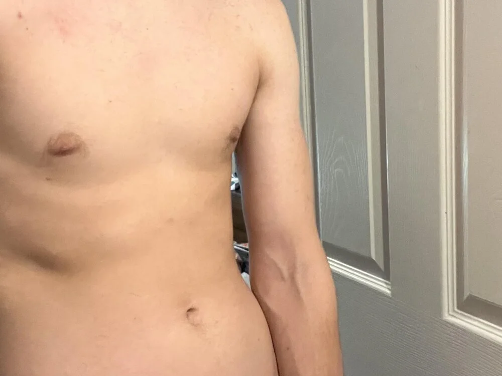 jjjjjfive Offline XXX-Chat