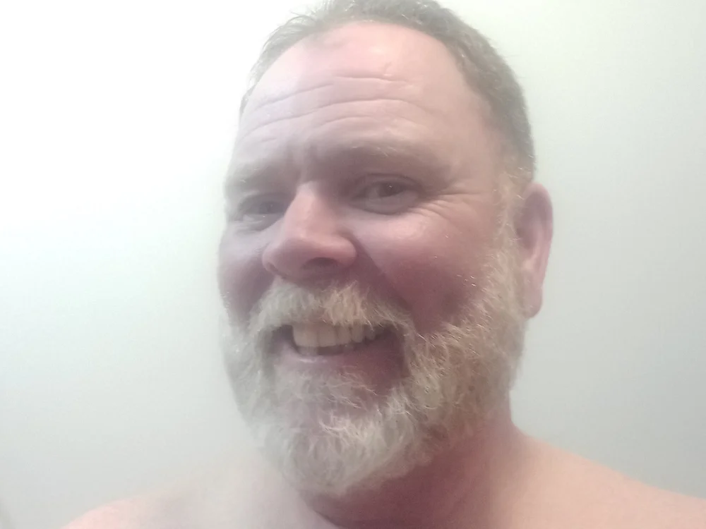 oldnstraight's Offline Chat Room