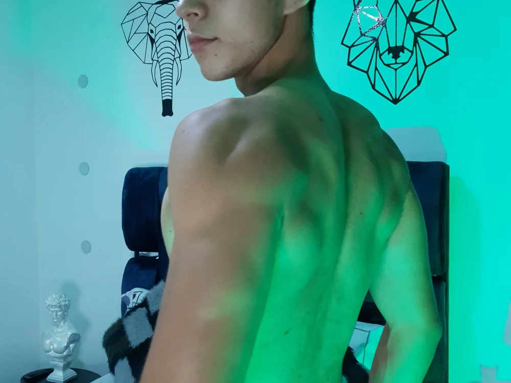 Jacob_Moore's Offline XXX Chat