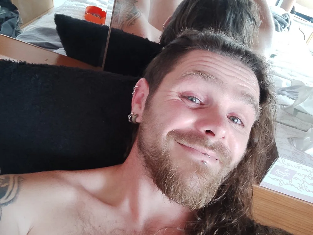 Abelpi997 Chat XXX Ngoại tuyến