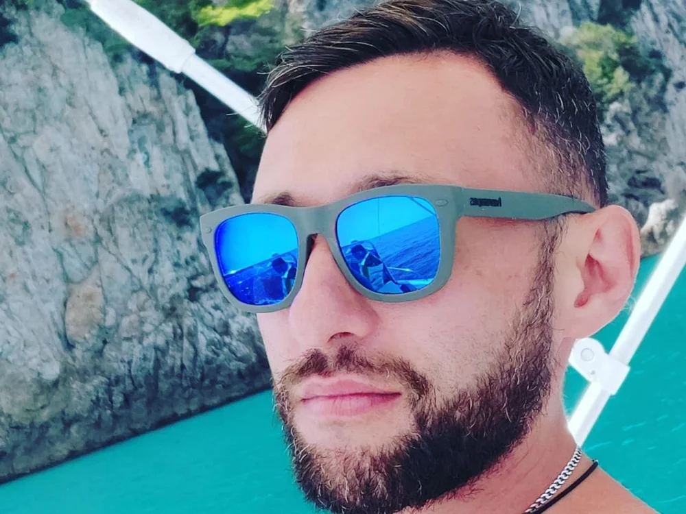 SpottedMist's Offline XXX Chat