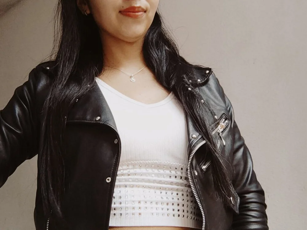 Katy-Brown Chat XXX offline