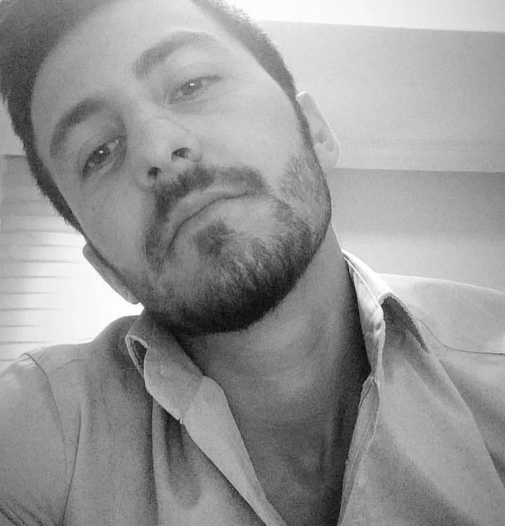 Offline XXX chat modela emreedenizzz