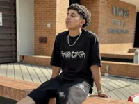 Model Bradley_Strong