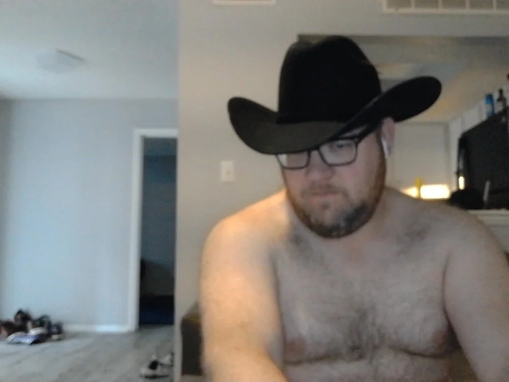 دردشة _Whiskey_Daddy_ الجنسية دون اتصال