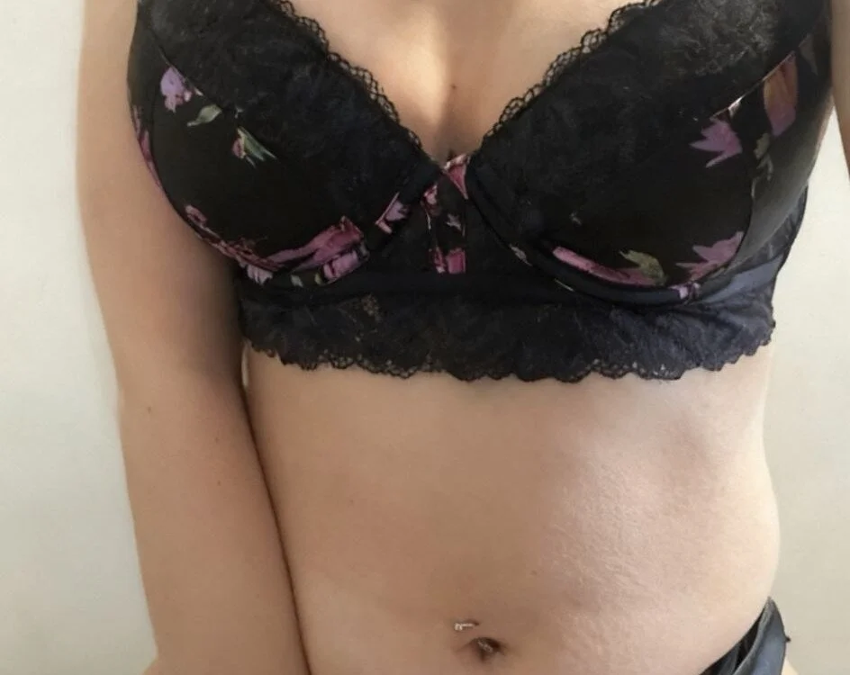 Anya-AddictiveX Chat XXX Ngoại tuyến