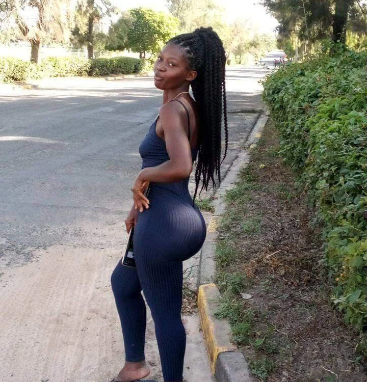 Miss-ebonny