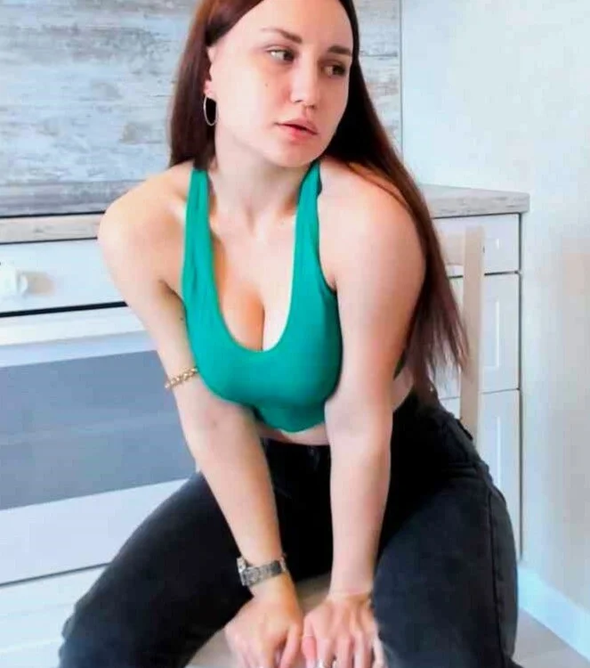 EdithDaines' Offline Chat Room