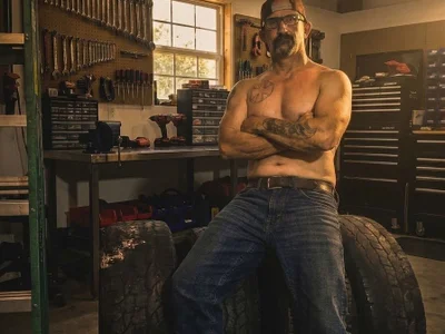 Scooterrooterofficial Male Bigcocks Webcam Adult