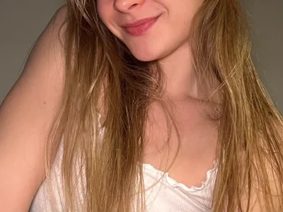 Sunny_Eve - big ass white