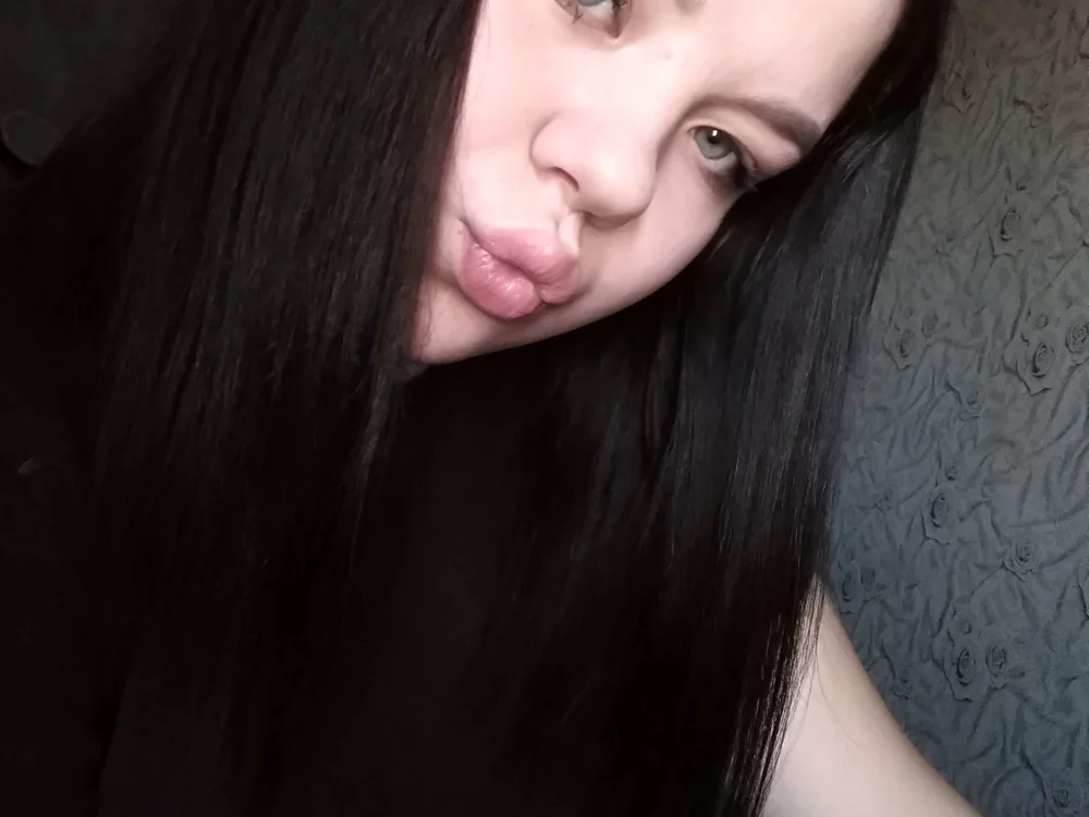 Malina_black's Offline XXX Chat