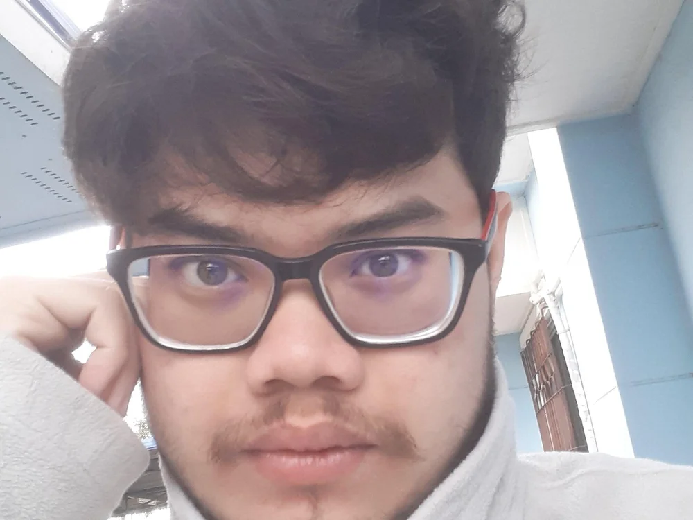 thanon56's Offline Chat Room
