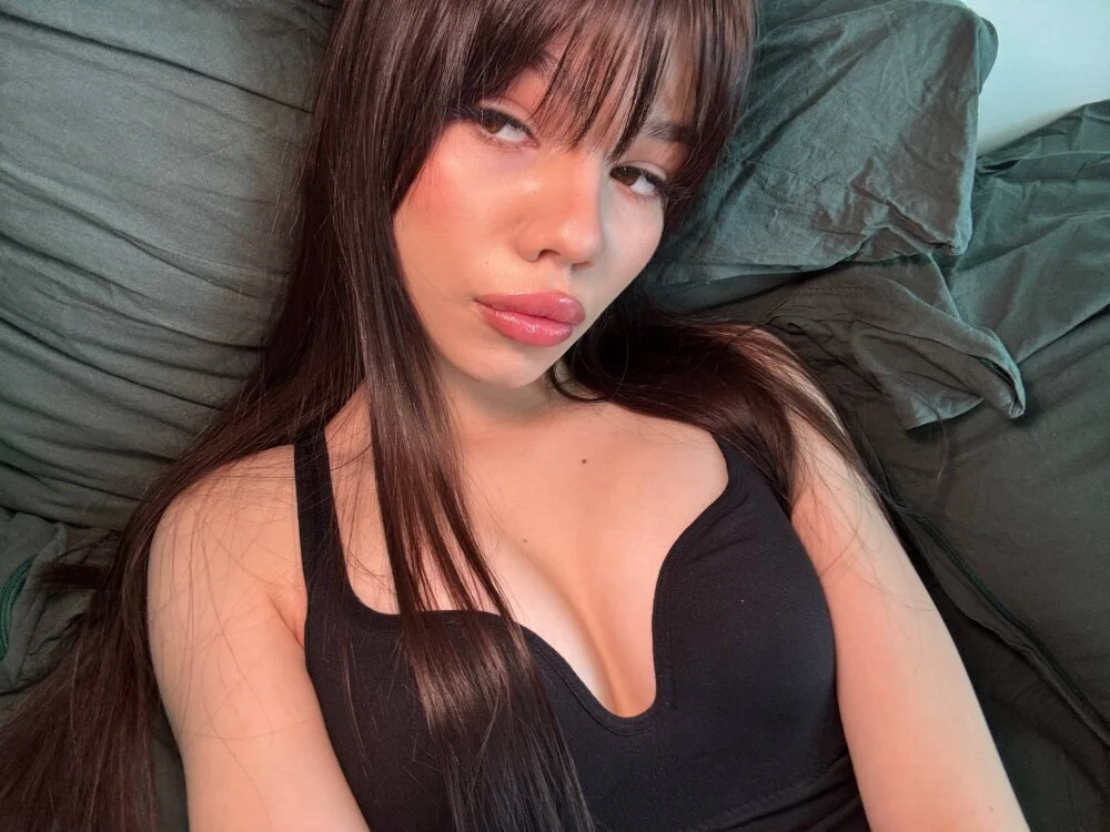 EmmorayのオフラインXXXチャット