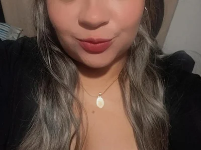 Charlott-1 live profile