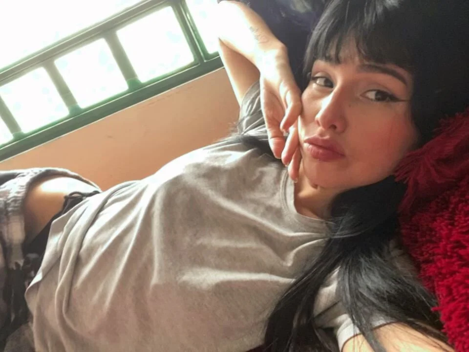 MadelineEvans-のオフラインXXXチャット