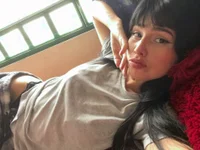 MadelineEvans-'s Offline XXX Chat