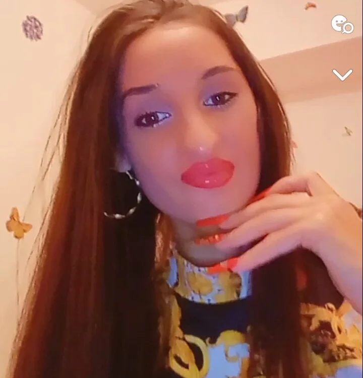 EbruAnaaa's Offline Chat Room