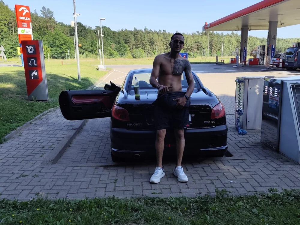 Peperoso777 Offline XXX-chat