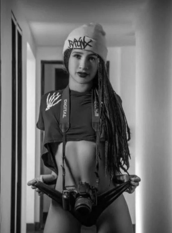 Anny_Tattoo_ offline chatrum